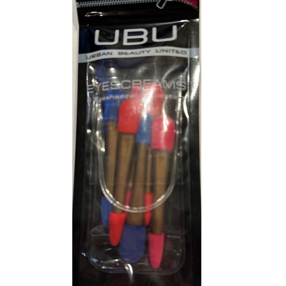 UBU Makeup Tools Bundle - Picture 4 of 4